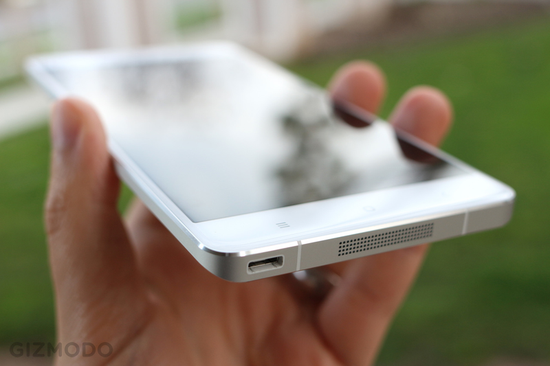 Illustration for article titled Xiaomi Mi Note: This Chinese Phone Is Great. Too Bad You Can't Use It.
